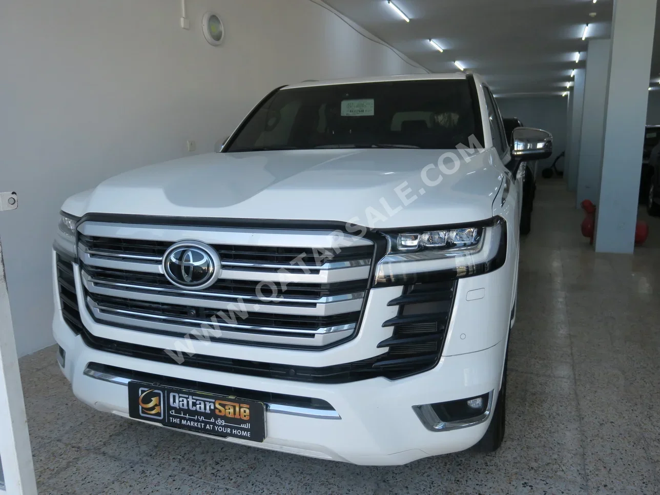 Toyota  Land Cruiser  VXR Twin Turbo  2024  Automatic  23,000 Km  6 Cylinder  Four Wheel Drive (4WD)  SUV  White  With Warranty