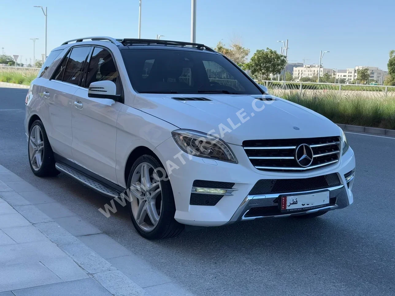 مرسيدس - بنز  ام ال  350 AMG  2014  اوتوماتيك  104,000 كم  6 سلندر  دفع رباعي  اس يو في  أبيض