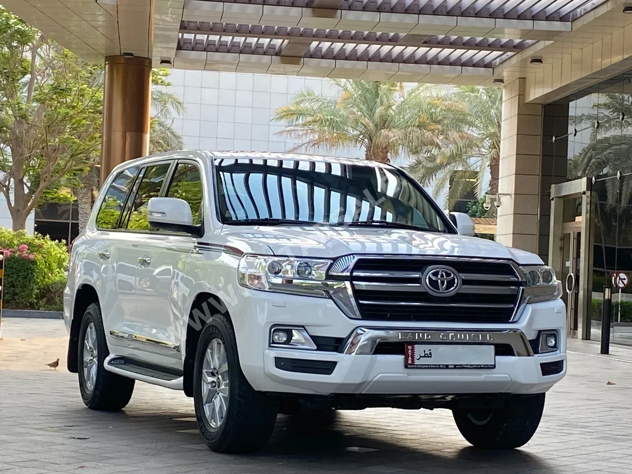 Toyota  Land Cruiser  GXR  2020  Automatic  150,000 Km  6 Cylinder  Four Wheel Drive (4WD)  SUV  Silver