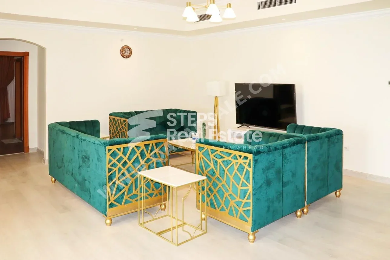 2 Bedrooms  Apartment  in Doha -  The Pearl  Fully Furnished