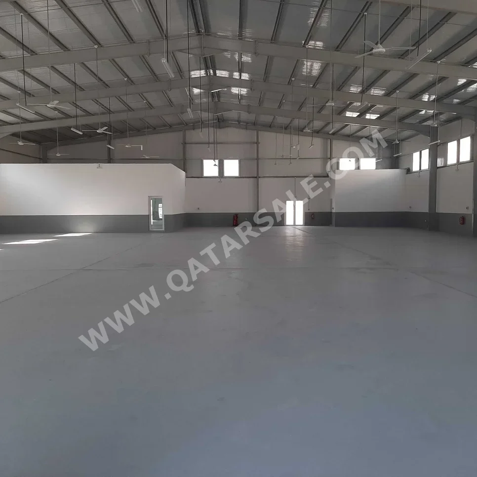 Warehouses & Stores - Al Wakrah  - Barkit Al Awamer  -Area Size: 4000 Square Meter