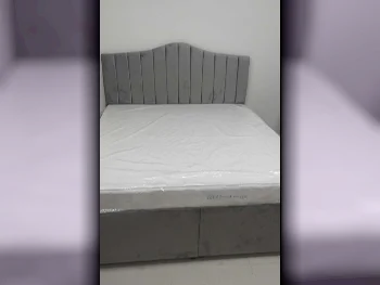 Beds - King  - Gray  - Mattress Included