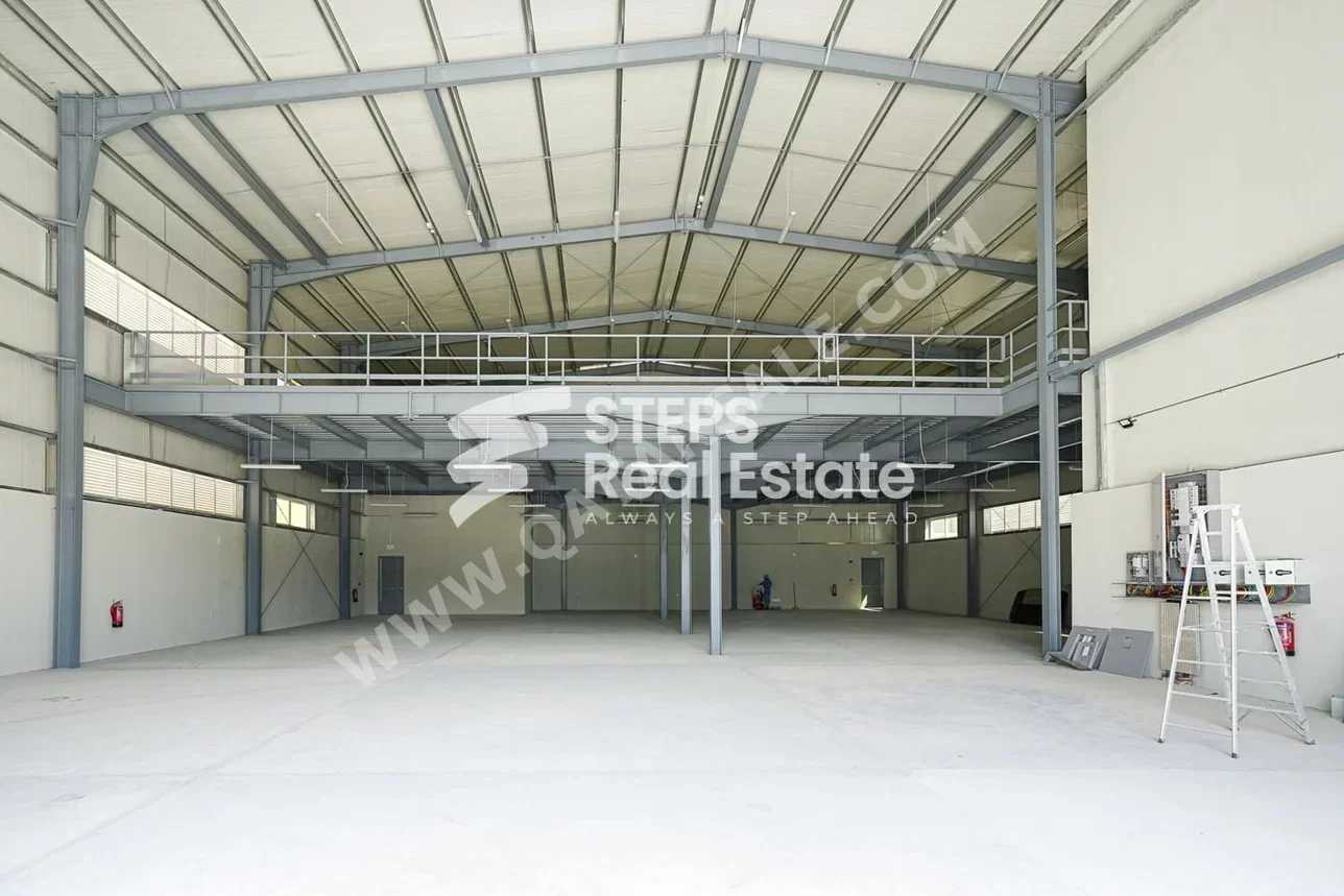 Warehouses & Stores - Al Wakrah  - Barkit Al Awamer  -Area Size: 1500 Square Meter