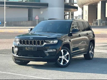 Jeep  Grand Cherokee  Limited  2023  Automatic  20,000 Km  6 Cylinder  Four Wheel Drive (4WD)  SUV  Black  With Warranty