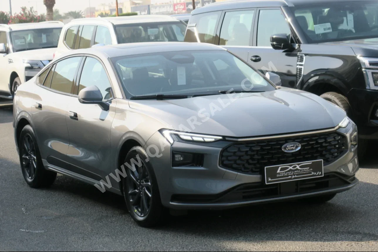 Ford Taurus Gray 2025 For Sale in Qatar