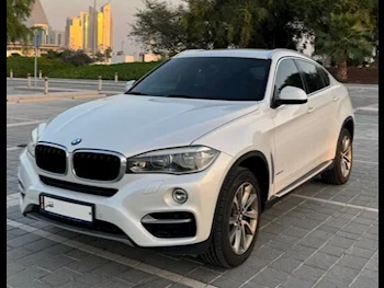 BMW  X-Series  X6  2017  Automatic  84,000 Km  6 Cylinder  Four Wheel Drive (4WD)  SUV  White  With Warranty