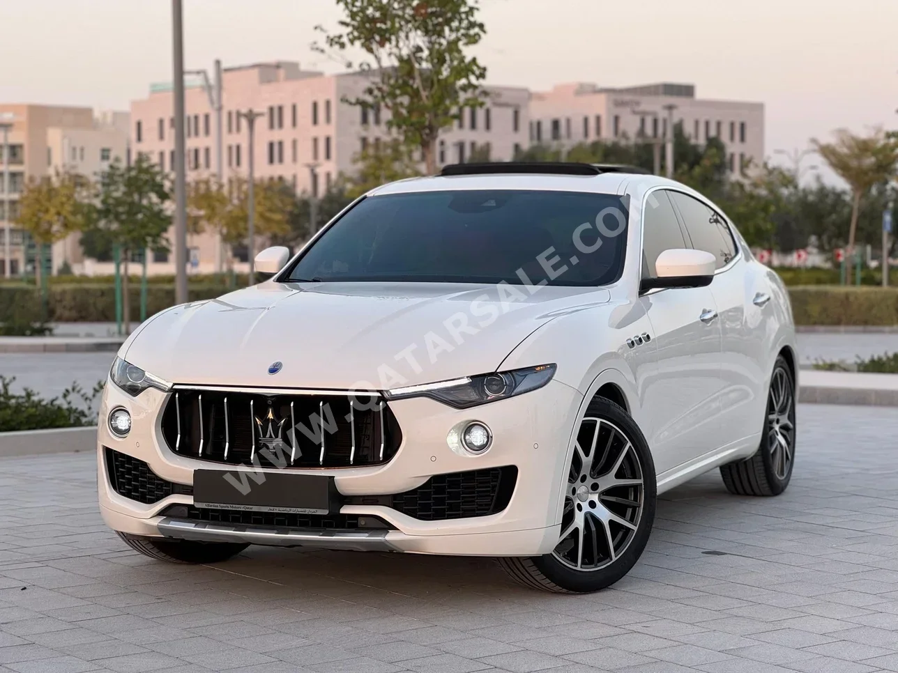 Maserati  Levante  S  2017  Automatic  85,000 Km  6 Cylinder  All Wheel Drive (AWD)  SUV  White