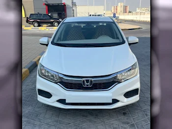 Honda  City  2019  Automatic  89,000 Km  4 Cylinder  Front Wheel Drive (FWD)  Sedan  White