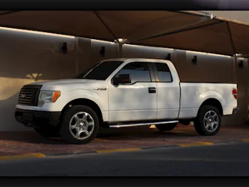  Ford  F  150  2012  Automatic  120,000 Km  6 Cylinder  Four Wheel Drive (4WD)  Pick Up  White  With Warranty