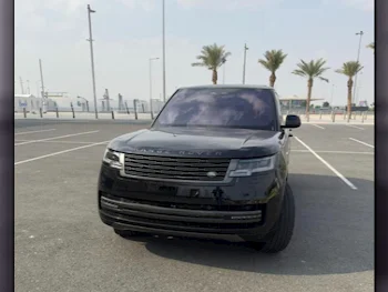 Land Rover  Range Rover  HSE  2023  Automatic  25,000 Km  8 Cylinder  Four Wheel Drive (4WD)  SUV  Black  With Warranty