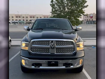 Dodge  Ram  1500 Laramie  2015  Automatic  145,000 Km  8 Cylinder  Four Wheel Drive (4WD)  Pick Up  Dark Green