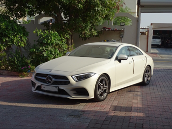 Mercedes-Benz  CLS  350  2019  Automatic  117,000 Km  4 Cylinder  Rear Wheel Drive (RWD)  Sedan  White