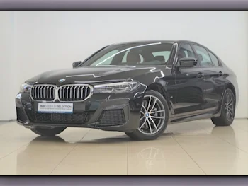 BMW  5-Series  520i  2023  Automatic  41,000 Km  4 Cylinder  Rear Wheel Drive (RWD)  Sedan  Black  With Warranty