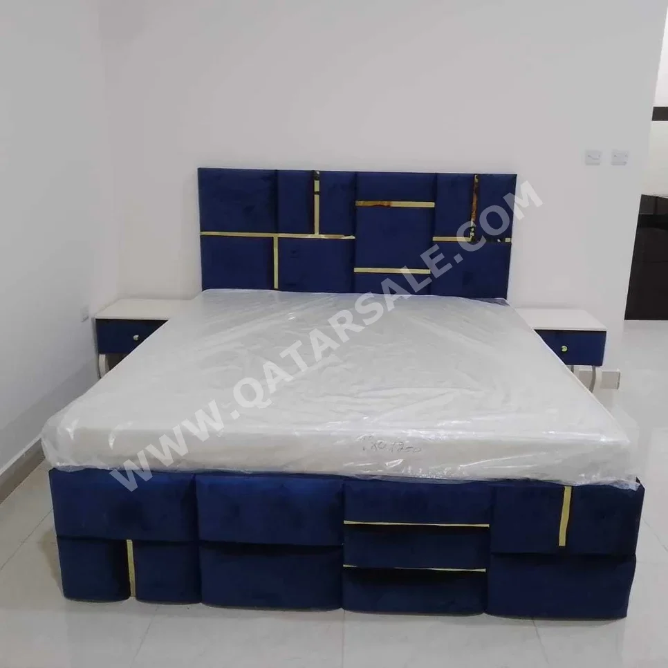 Beds - King  - Green  - Mattress Included