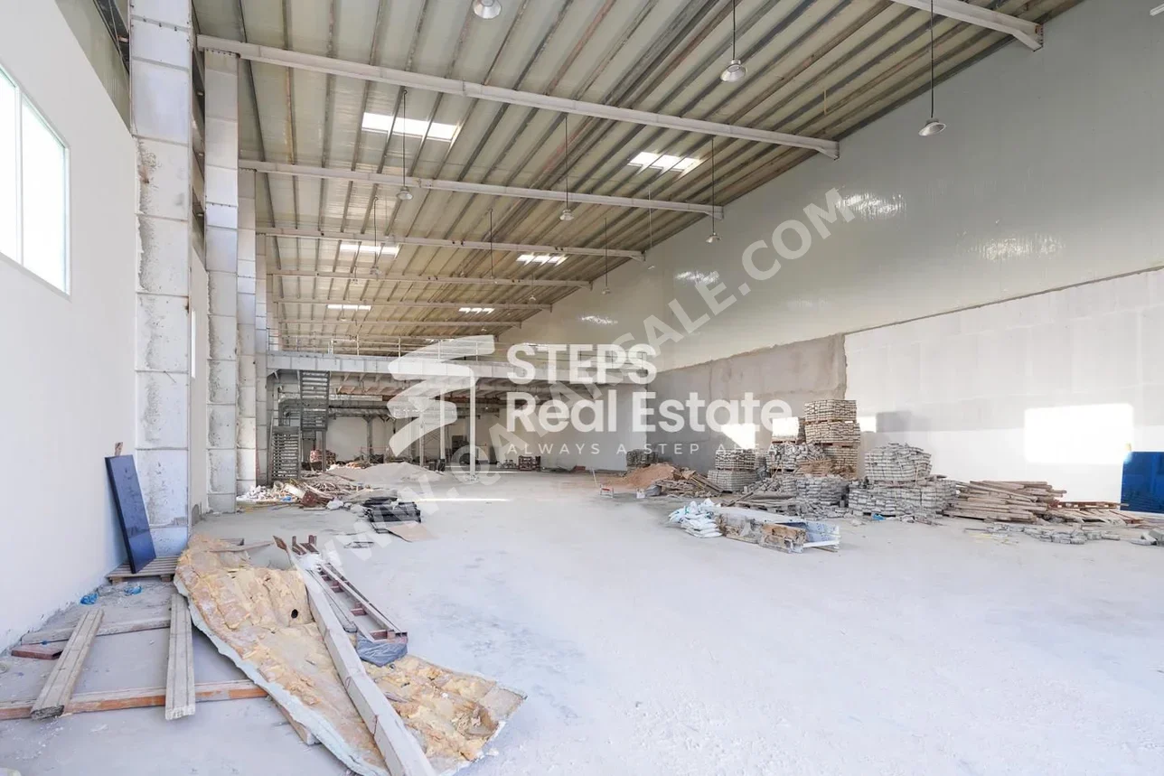 Warehouses & Stores - Al Wakrah  - Barkit Al Awamer  -Area Size: 5300 Square Meter