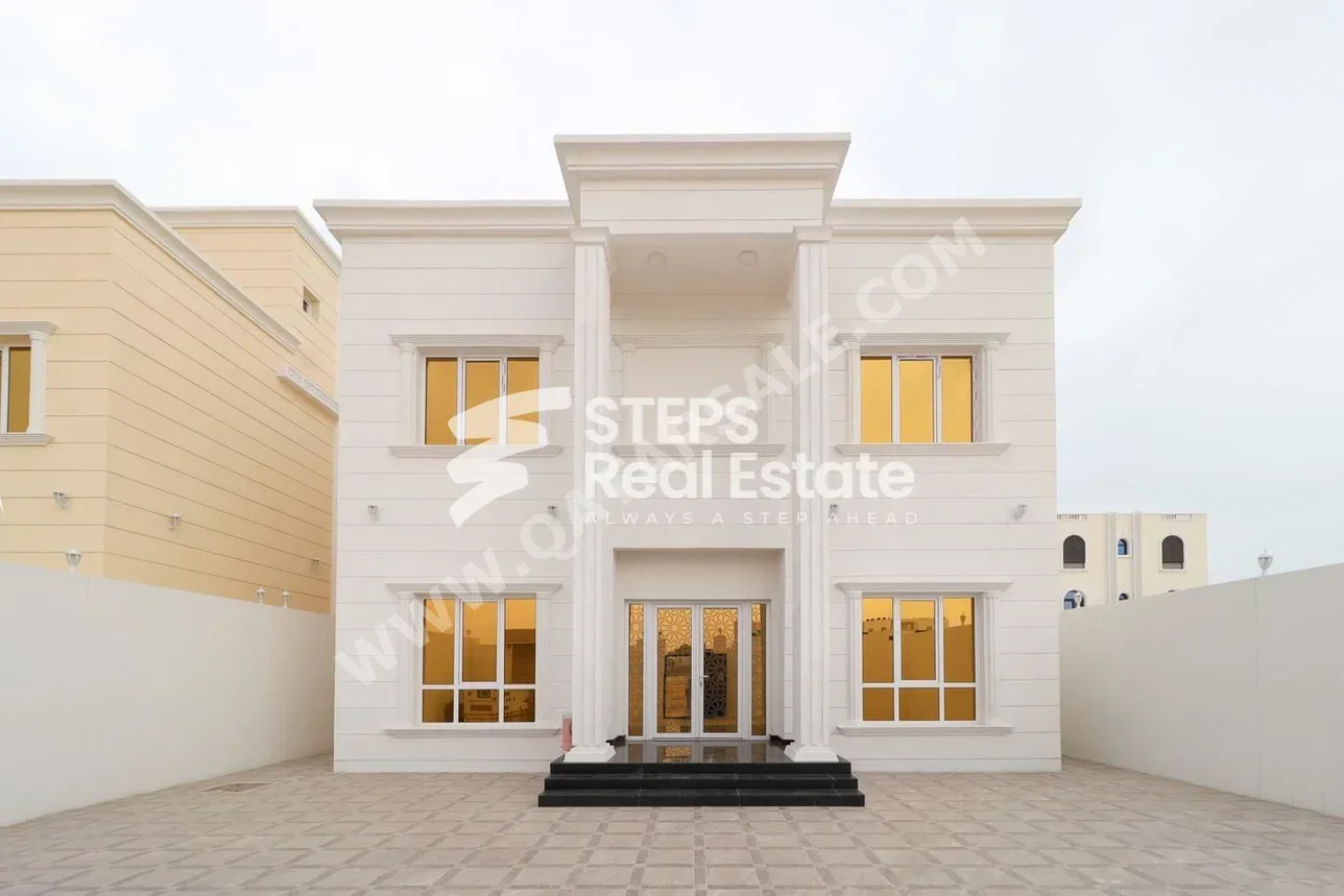 Family Residential  - Not Furnished  - Doha  - Nuaija  - 8 Bedrooms