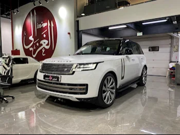 Land Rover  Range Rover  Vogue  2023  Automatic  24,000 Km  6 Cylinder  Four Wheel Drive (4WD)  SUV  White  With Warranty