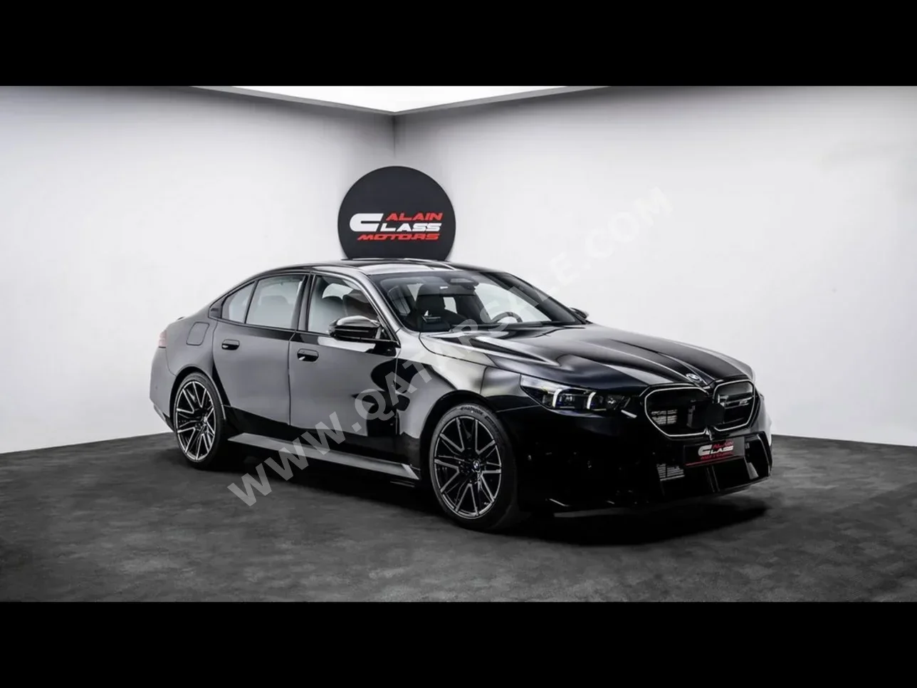 BMW  M-Series  5  2025  Automatic  0 Km  8 Cylinder  Rear Wheel Drive (RWD)  Sedan  Black  With Warranty