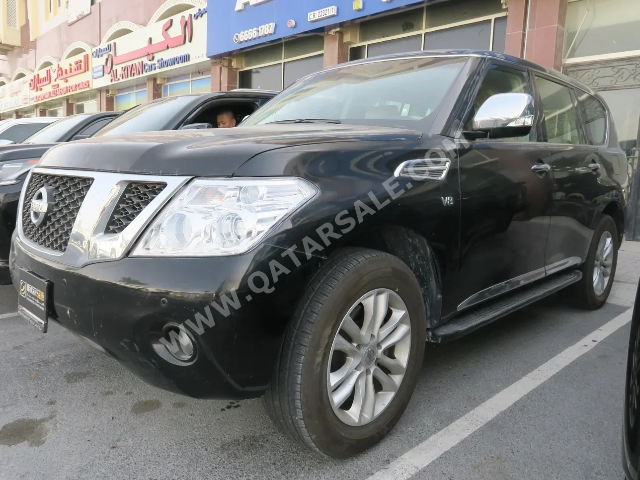 Nissan  Patrol  SE  2013  Automatic  244,000 Km  8 Cylinder  Four Wheel Drive (4WD)  SUV  Black