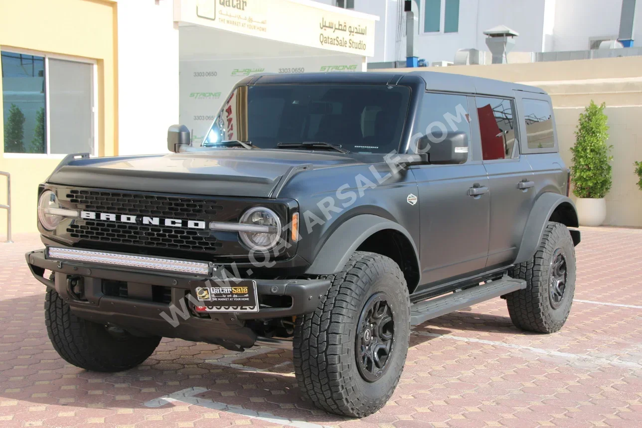 Ford  Bronco  Wild Trak  2022  Automatic  49,700 Km  6 Cylinder  Four Wheel Drive (4WD)  SUV  Black  With Warranty