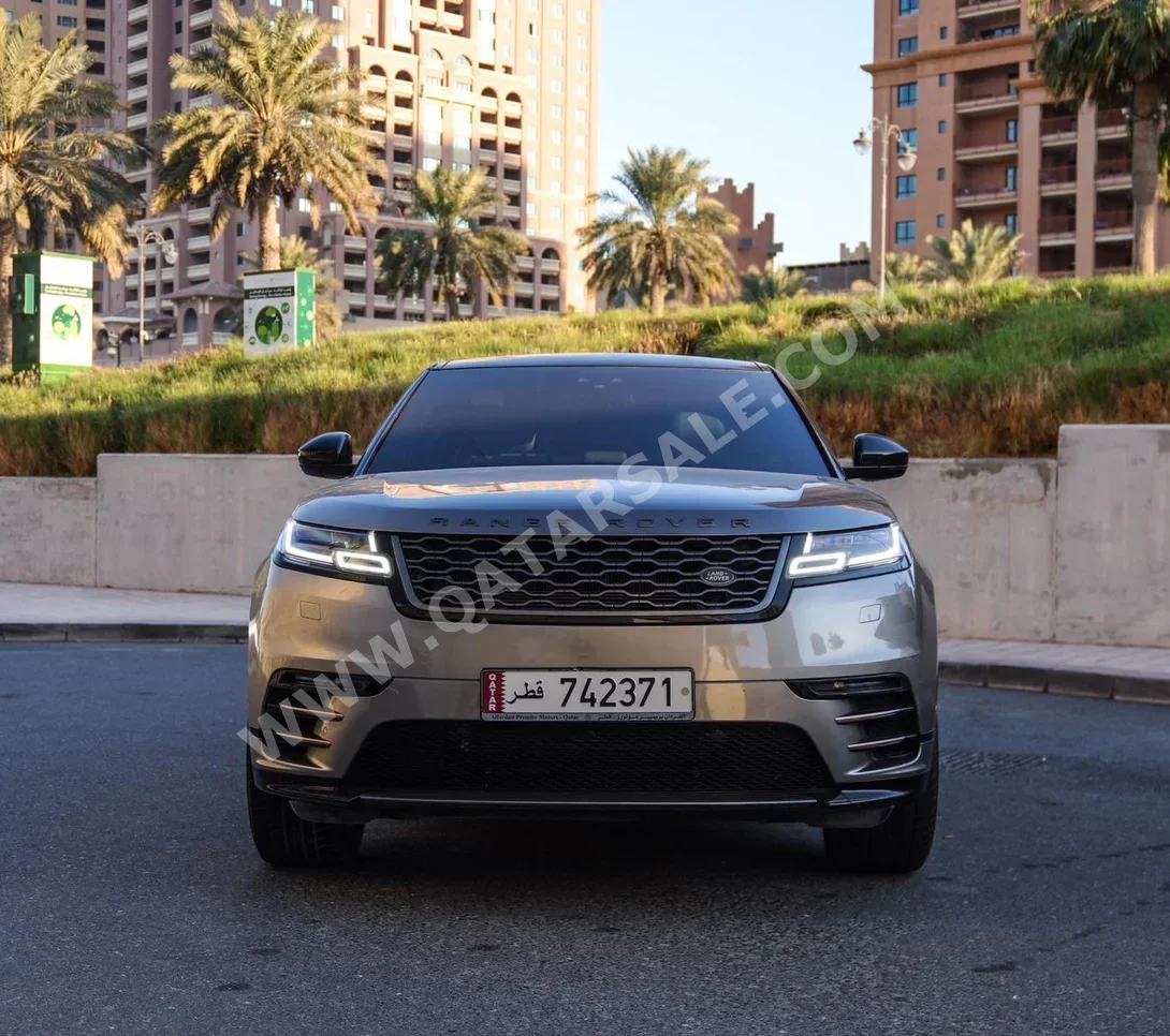 Land Rover  Range Rover  Velar  2019  Automatic  35,000 Km  4 Cylinder  Four Wheel Drive (4WD)  SUV  Silver