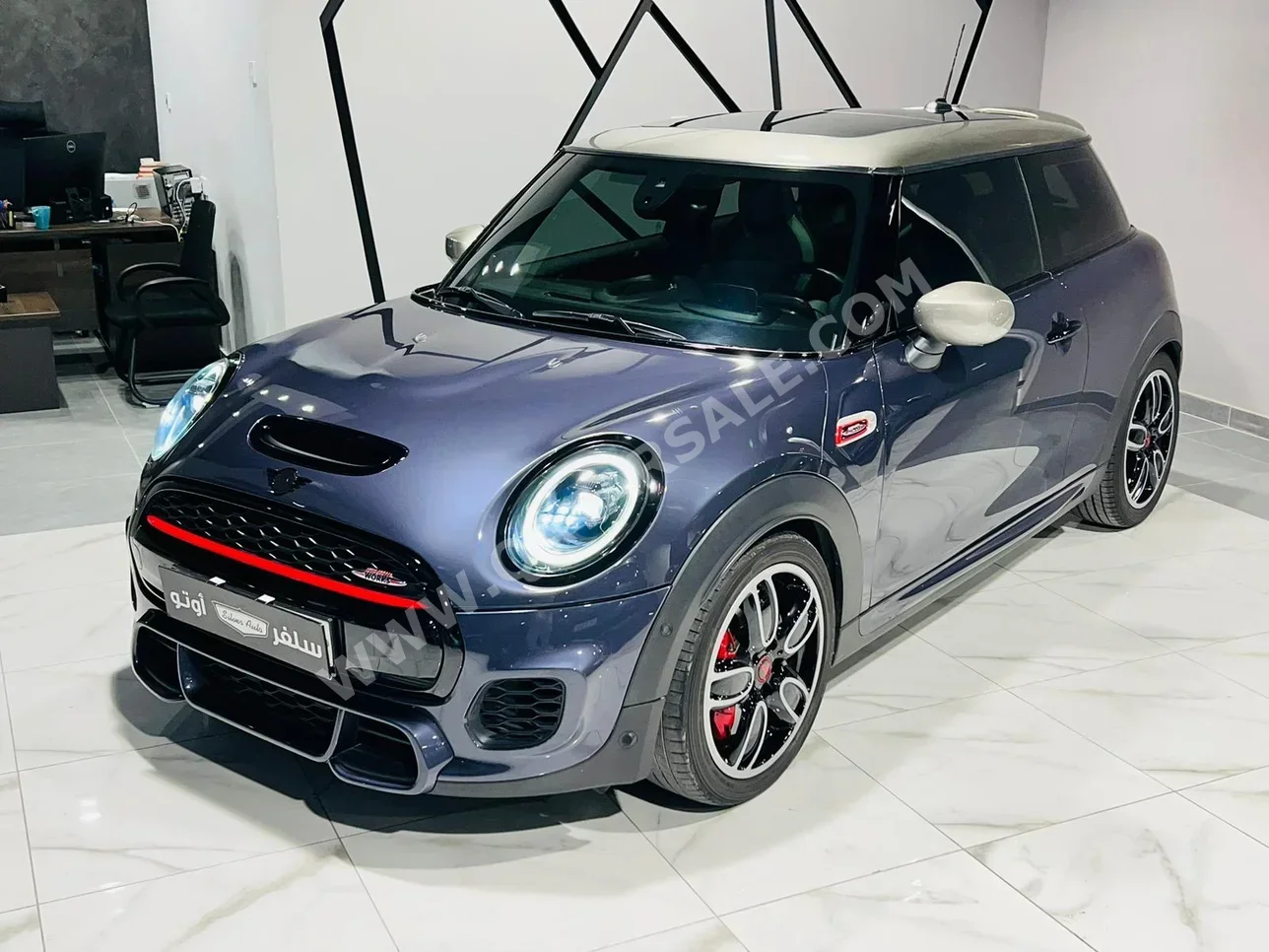 Mini  Cooper  JCW  2021  Automatic  68,000 Km  4 Cylinder  Front Wheel Drive (FWD)  Hatchback  Gray