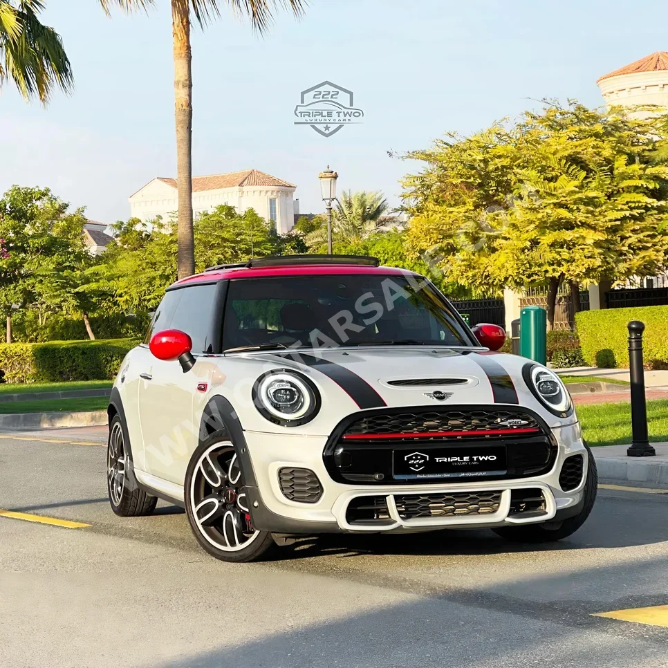 Mini  Cooper  JCW  2021  Automatic  62,500 Km  4 Cylinder  Front Wheel Drive (FWD)  Hatchback  Pearl  With Warranty