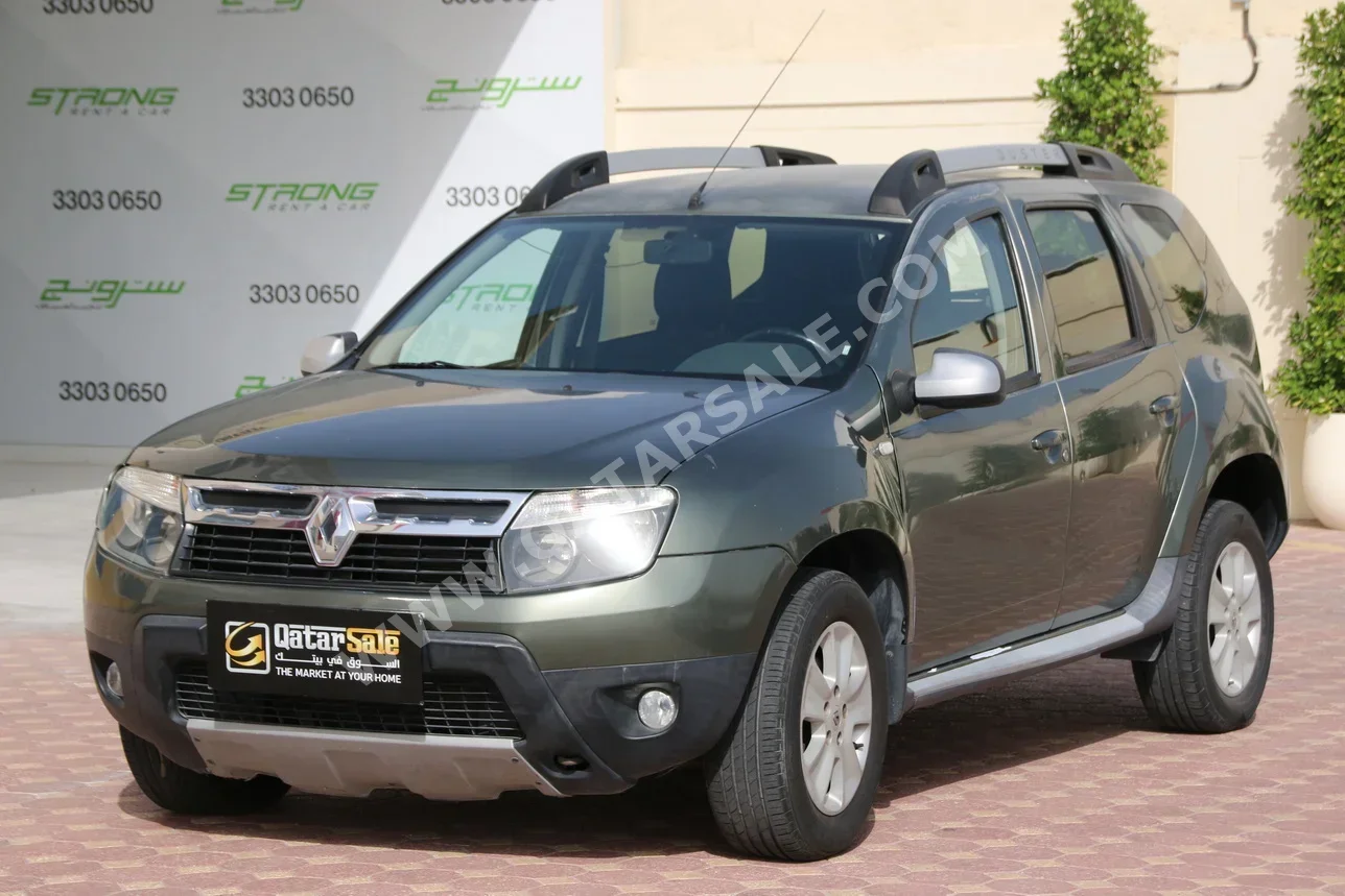 Renault  Duster  2015  Automatic  130,000 Km  4 Cylinder  Front Wheel Drive (FWD)  SUV  Green