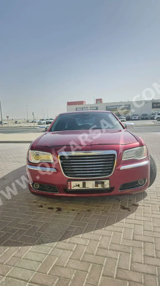 Chrysler  300C  2012  Automatic  166,000 Km  8 Cylinder  Front Wheel Drive (FWD)  Sedan  Red