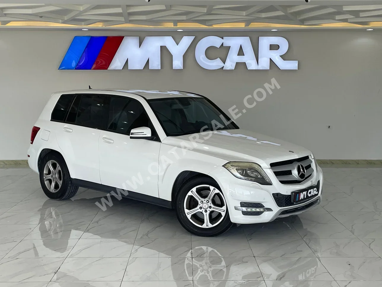  Mercedes-Benz  GLK  250  2015  Automatic  75,000 Km  4 Cylinder  All Wheel Drive (AWD)  SUV  White  With Warranty