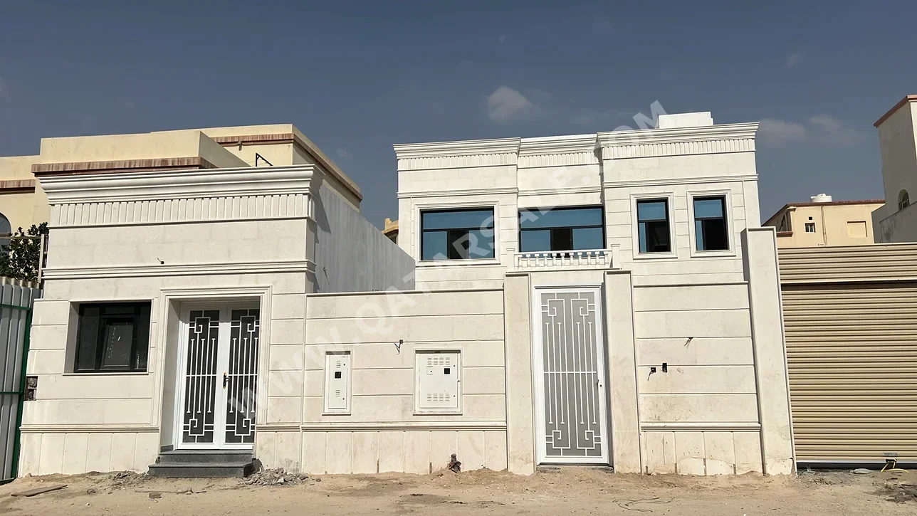 Family Residential  - Not Furnished  - Umm Salal  - Umm Salal Ali  - 8 Bedrooms