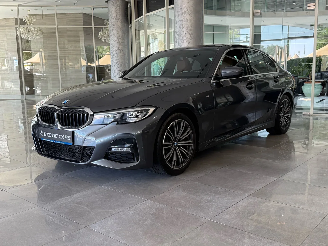 BMW  3-Series  320i  2021  Automatic  35,000 Km  4 Cylinder  Rear Wheel Drive (RWD)  Sedan  Gray  With Warranty