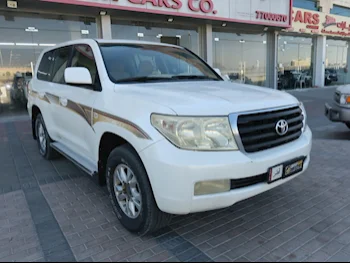 Toyota  Land Cruiser  GX  2009  Automatic  520,000 Km  6 Cylinder  Four Wheel Drive (4WD)  SUV  White