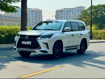 Lexus  LX  570 S Black Edition  2019  Automatic  116,000 Km  8 Cylinder  Four Wheel Drive (4WD)  SUV  White