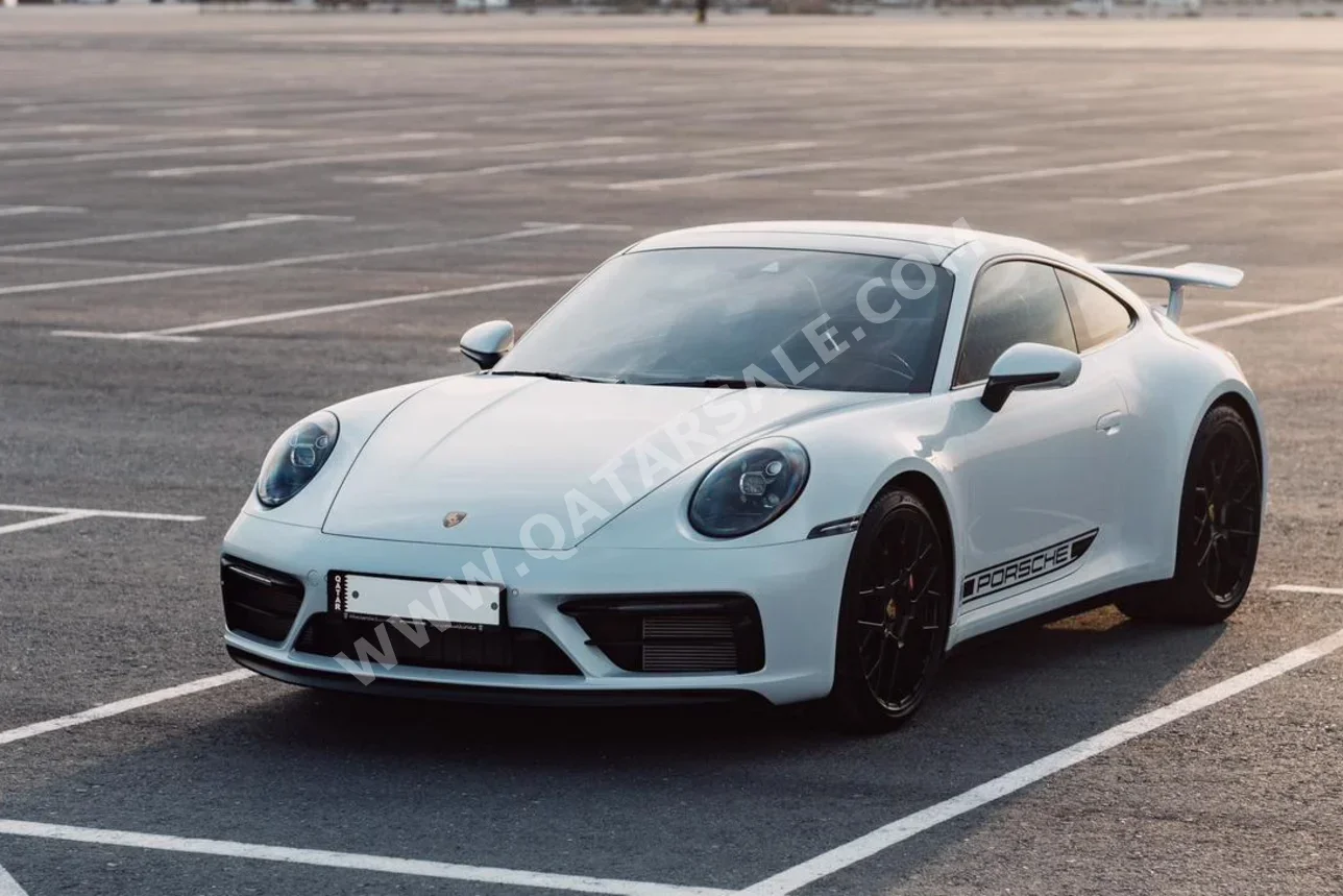  Porsche  911  Carrera GTS  2024  Automatic  3,300 Km  6 Cylinder  Rear Wheel Drive (RWD)  Coupe / Sport  White  With Warranty