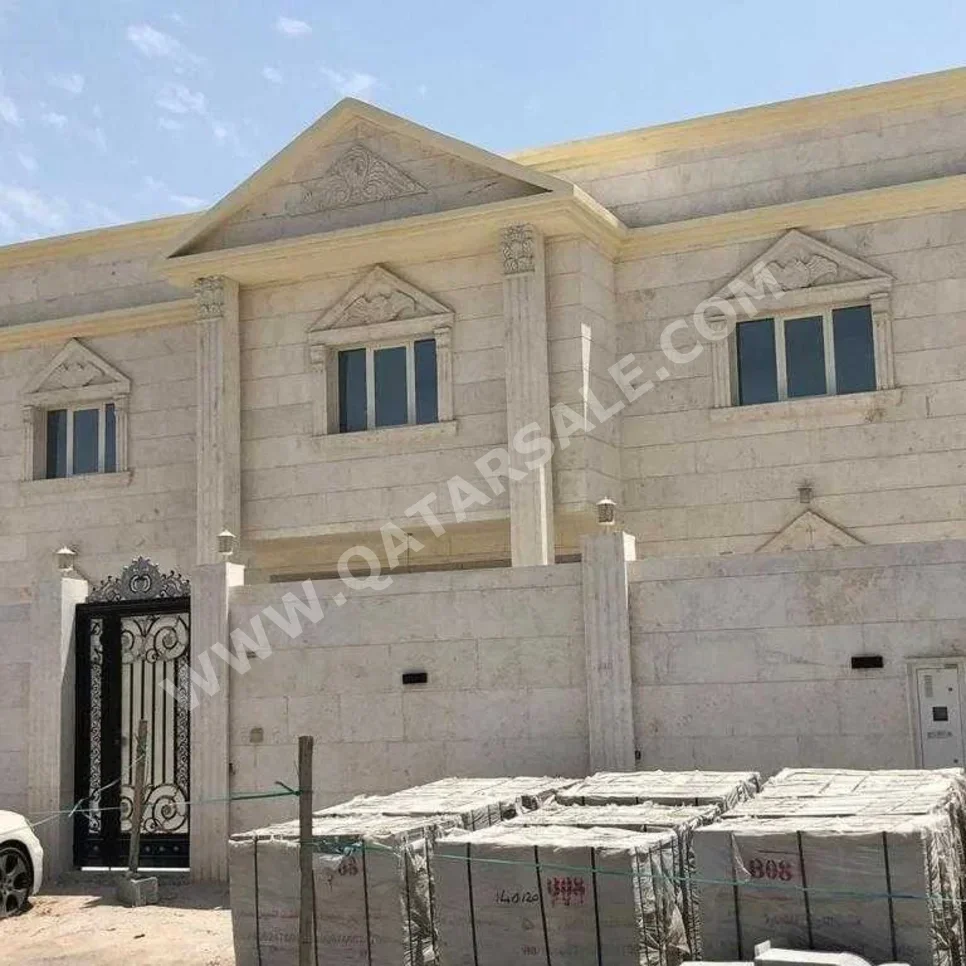 Family Residential  - Not Furnished  - Al Rayyan  - Ain Khaled  - 7 Bedrooms