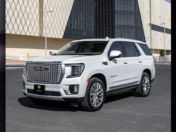 GMC  Yukon  Denali  2023  Automatic  8,000 Km  8 Cylinder  Four Wheel Drive (4WD)  SUV  White  With Warranty