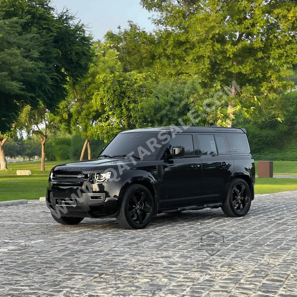 Land Rover  Defender  110  2023  Automatic  91,000 Km  8 Cylinder  Four Wheel Drive (4WD)  SUV  Black  With Warranty