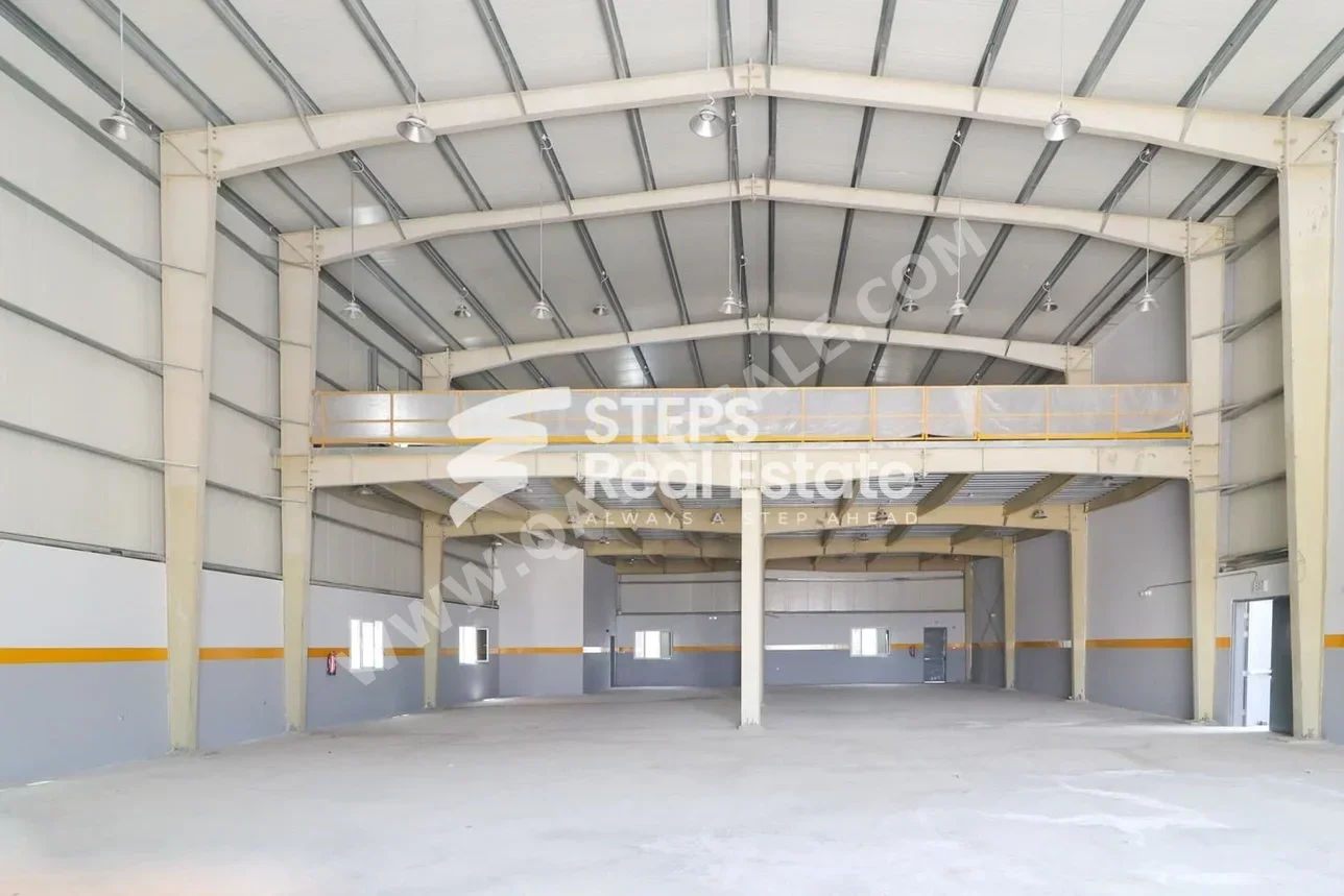 Warehouses & Stores - Al Wakrah  - Barkit Al Awamer  -Area Size: 1000 Square Meter