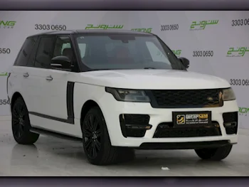 Land Rover  Range Rover  Vogue  Autobiography  2014  Automatic  174,000 Km  8 Cylinder  Four Wheel Drive (4WD)  SUV  White