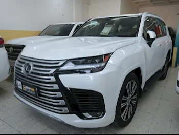 Lexus  LX  600 Luxury  2024  Automatic  10,000 Km  6 Cylinder  Four Wheel Drive (4WD)  SUV  White  With Warranty