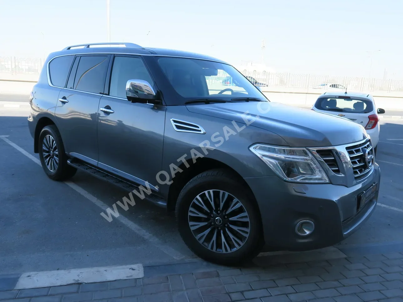 Nissan  Patrol  Platinum  2018  Automatic  149,000 Km  8 Cylinder  Four Wheel Drive (4WD)  SUV  Brown