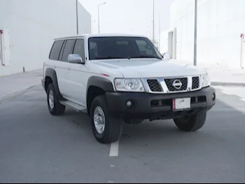 Nissan  Patrol  Safari  2019  Automatic  141,000 Km  6 Cylinder  Four Wheel Drive (4WD)  SUV  White