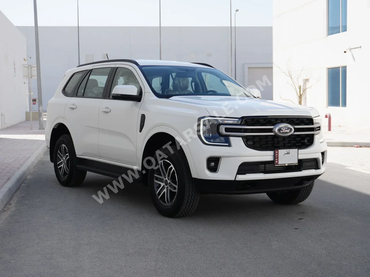 Ford  Everest  2024  Automatic  0 Km  4 Cylinder  Four Wheel Drive (4WD)  SUV  White  With Warranty