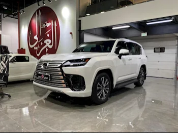 Lexus  LX  600 Luxury  2024  Automatic  3,000 Km  6 Cylinder  Four Wheel Drive (4WD)  SUV  White  With Warranty