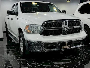 Dodge  Ram  2022  Automatic  68,000 Km  6 Cylinder  Four Wheel Drive (4WD)  Pick Up  White  With Warranty