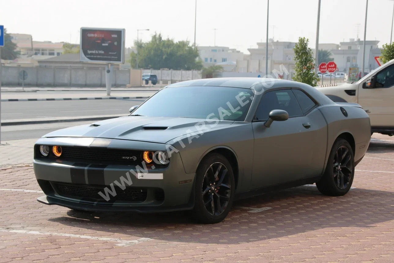 Dodge  Challenger  2020  Automatic  62,000 Km  6 Cylinder  Rear Wheel Drive (RWD)  Coupe / Sport  Matte green