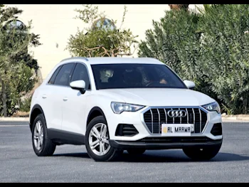 Audi  Q3  40 TFSI Quattro  2022  Automatic  39,000 Km  4 Cylinder  Front Wheel Drive (FWD)  SUV  White  With Warranty