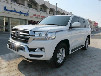  Toyota  Land Cruiser  GXR  2020  Automatic  74,000 Km  6 Cylinder  Four Wheel Drive (4WD)  SUV  White  With Warranty