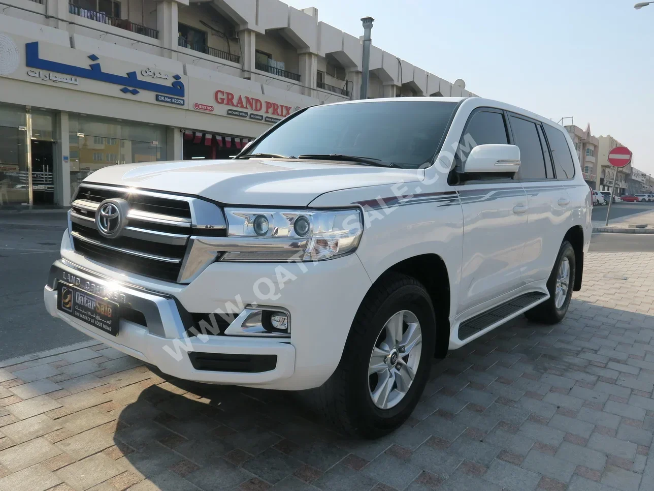  Toyota  Land Cruiser  GXR  2020  Automatic  74,000 Km  6 Cylinder  Four Wheel Drive (4WD)  SUV  White  With Warranty